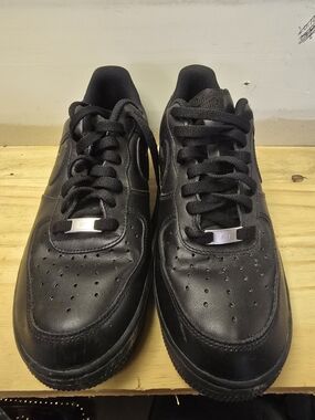 Nike Men’s Air Force 1 Low - Black
